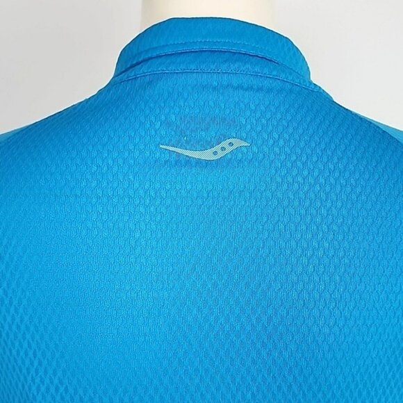 ⭐️3/ $30⭐️ Saucony Women's Activewear Lightweight Zip Up Jacket Blue White Sz XL - Picture 4 of 16